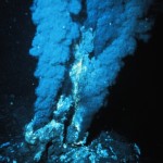 Sorgente idrotermale oceanica - Image courtesy of NOAA